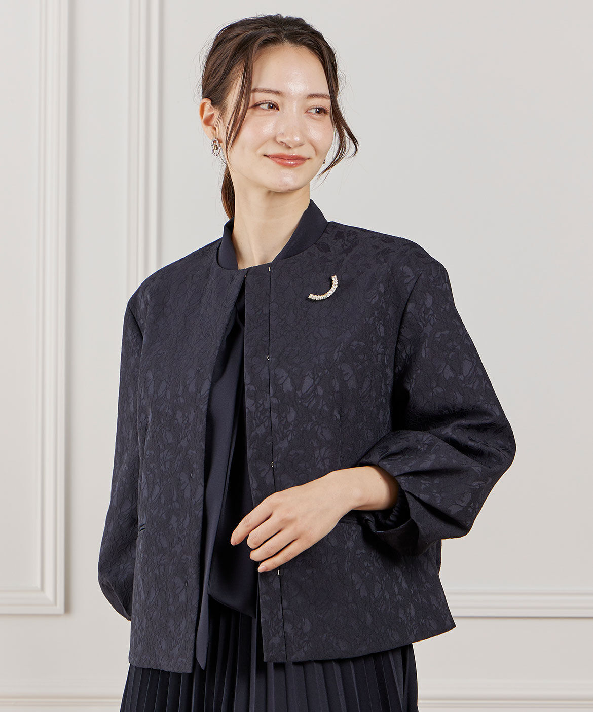 INED「ビジューブローチ」|ブローチ・コサージュ|