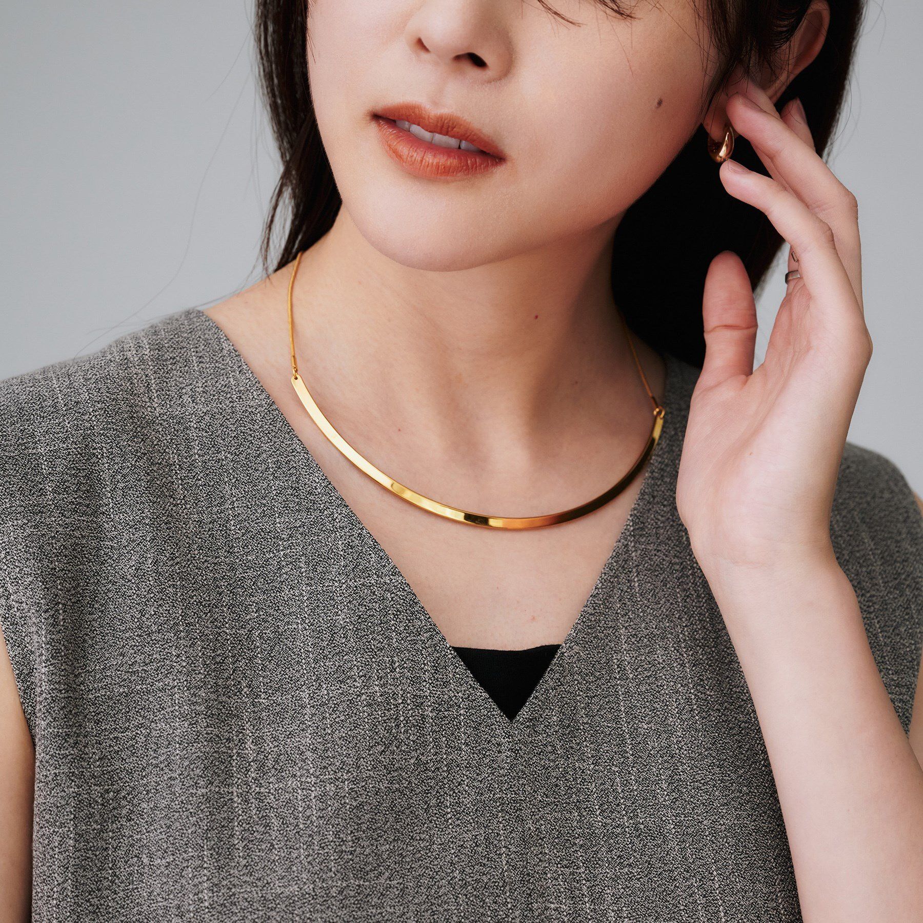 UNTITLED「【追加/ステンレス】カーヴィプレートショートネックレス」|ネックレス|