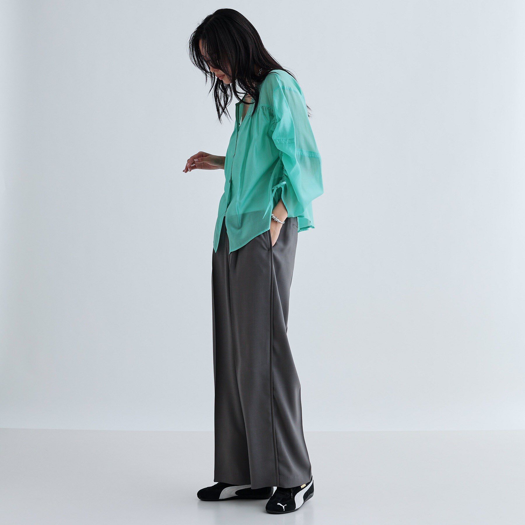 GALLEST「袖シャーリングシアーローンブラウス」|シャツ・ブラウス|