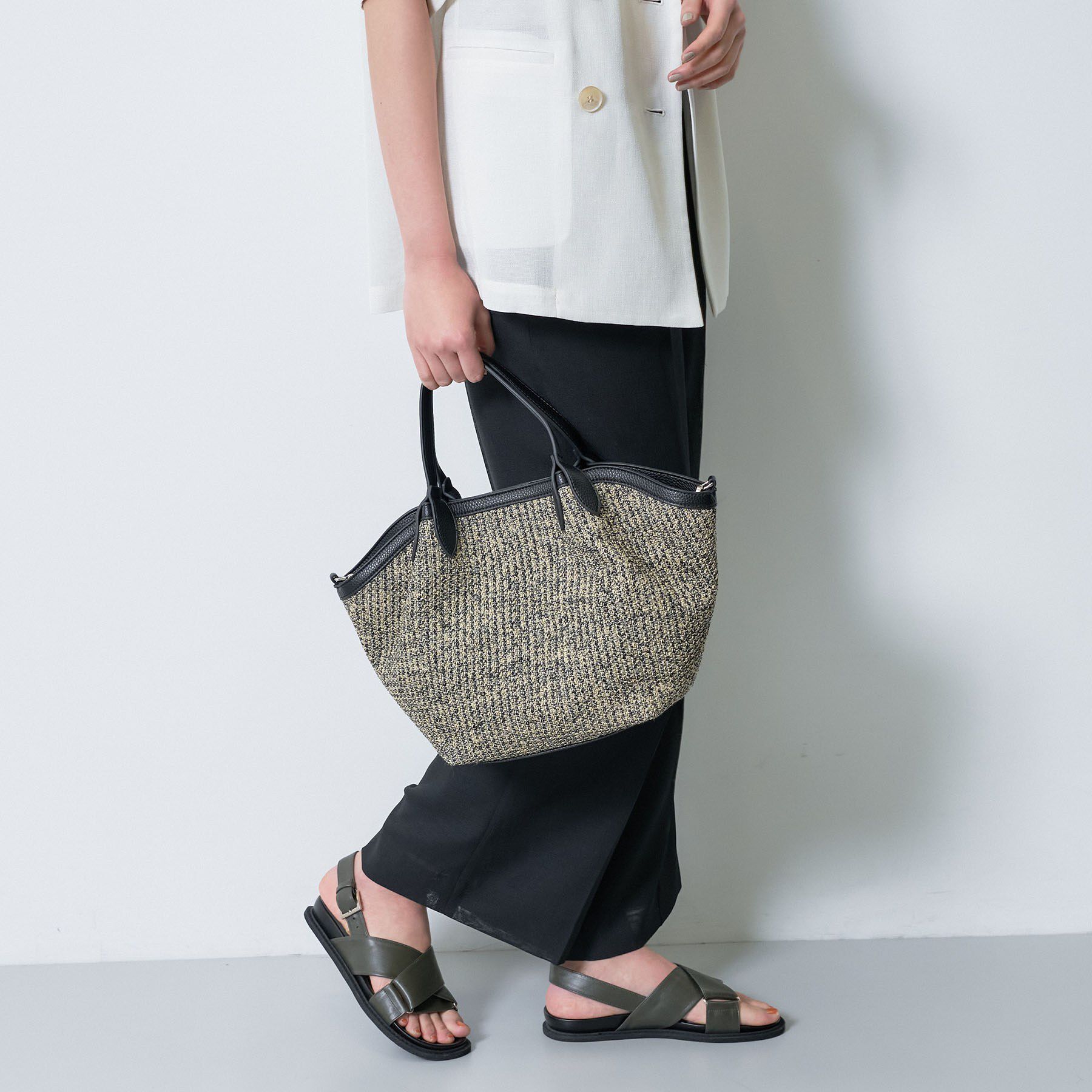 INDIVI「【2WAY】ペーパーミドルバッグ」|トートバッグ|