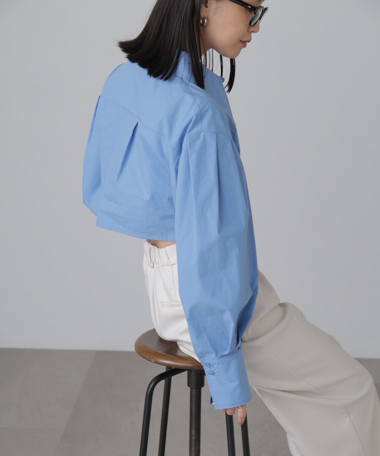  「ショート丈タックボリュームスリーブシャツ」|シャツ・ブラウス|