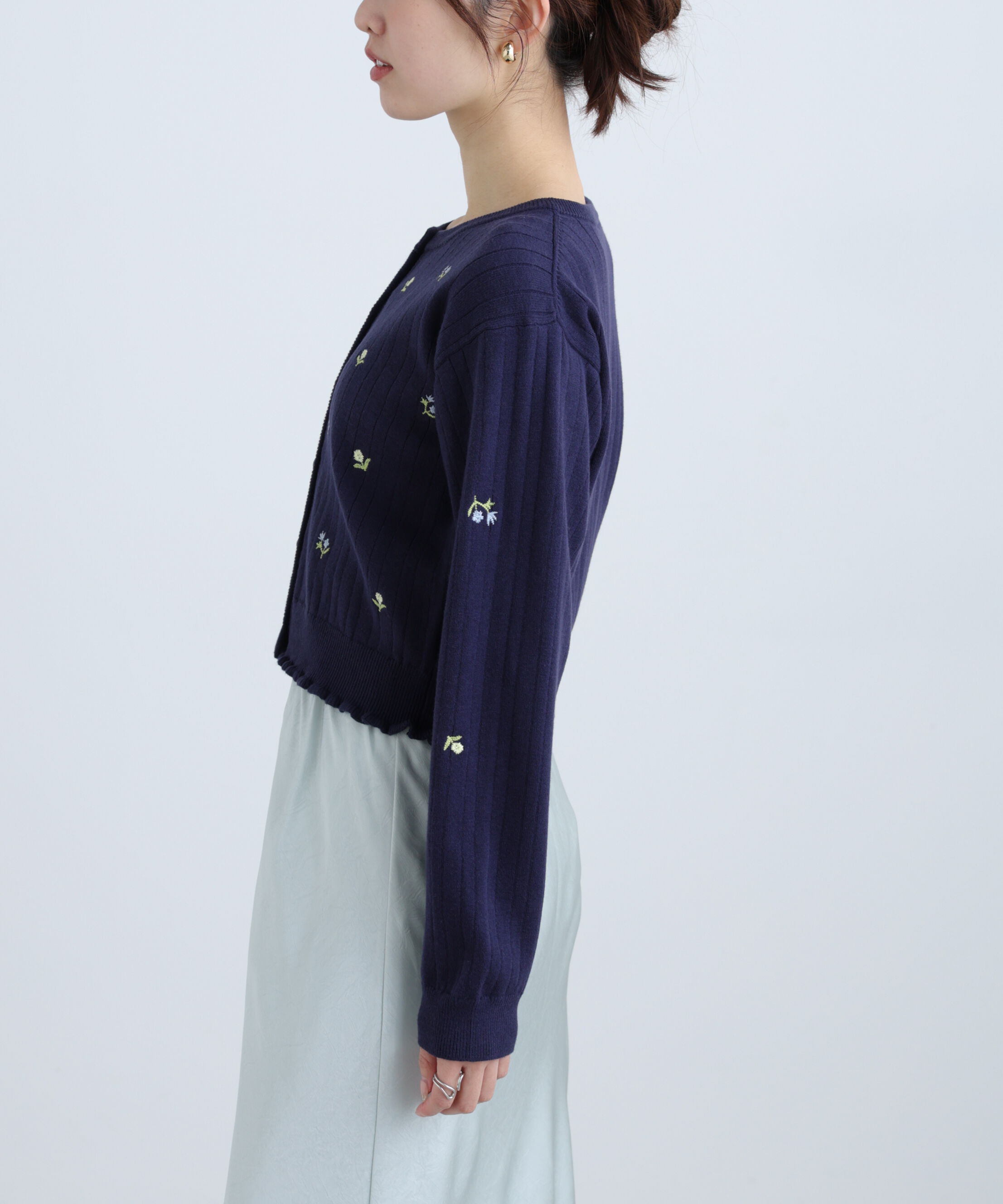  「フラワー刺繍針抜きニットカーディガン」|ニット・セーター|
