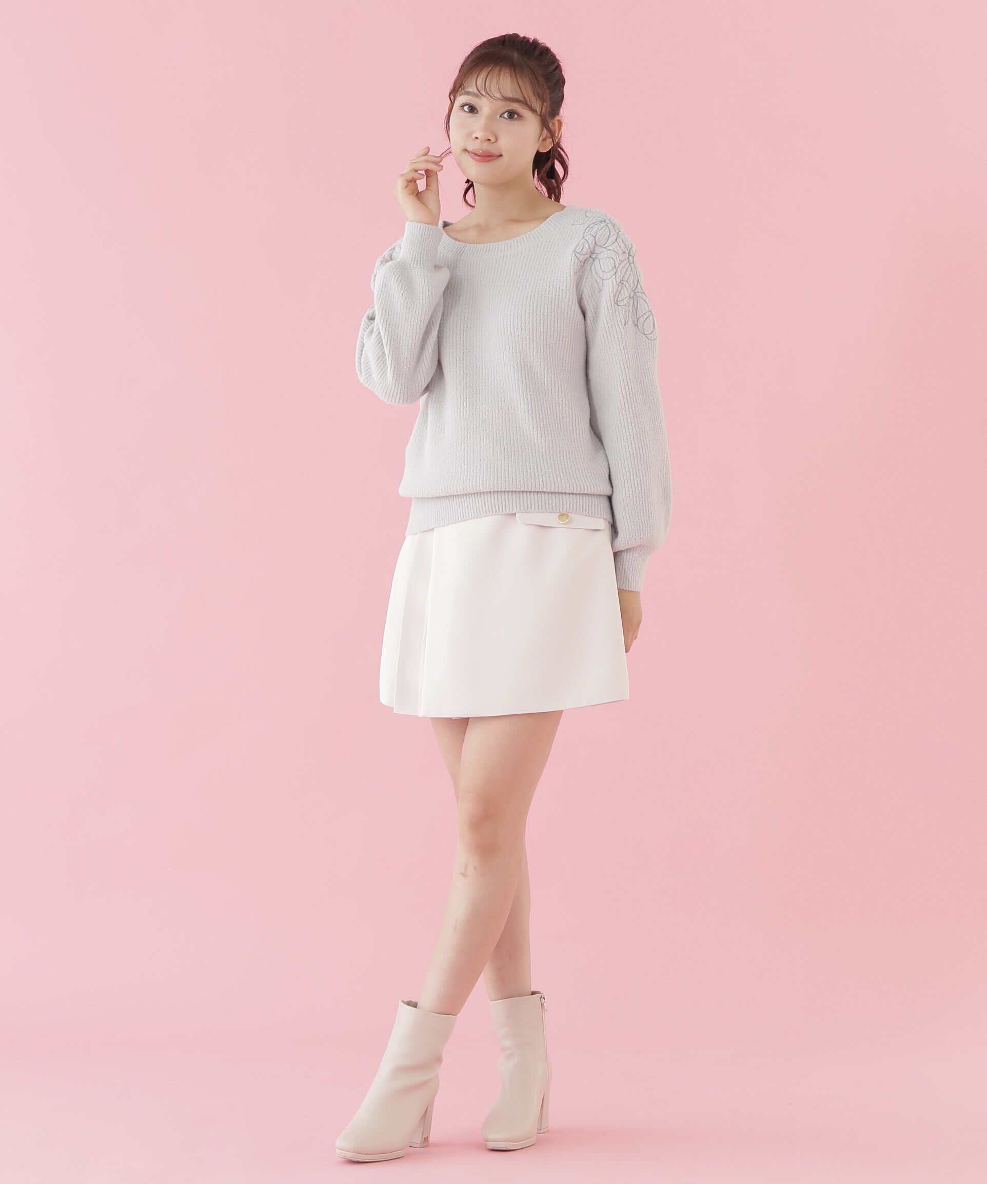  「肩開きリボンエンブロイダリーニット」|ニット・セーター|