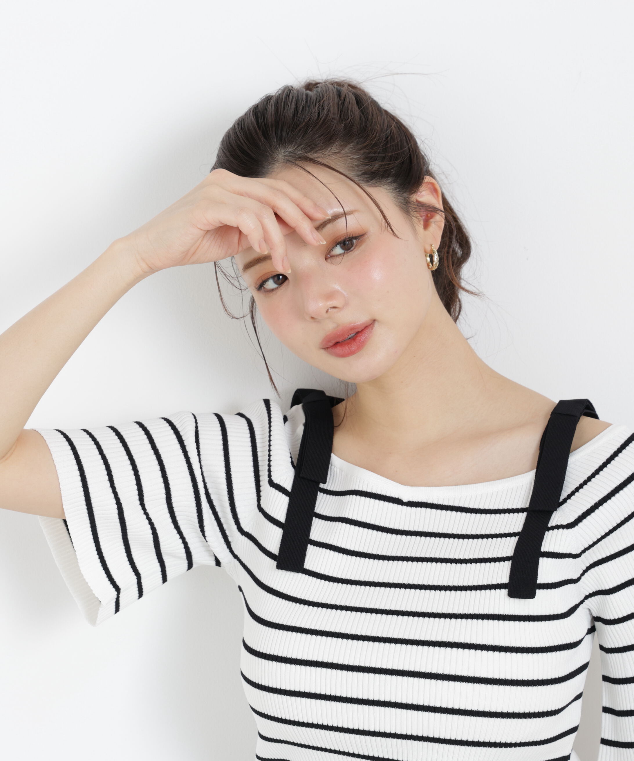 PROPORTION BODY DRESSING「＜ウォッシャブル/UV＞肩リボンオフショルニット　26SS」|ニット・セーター|エクリュ&times;ブ  2