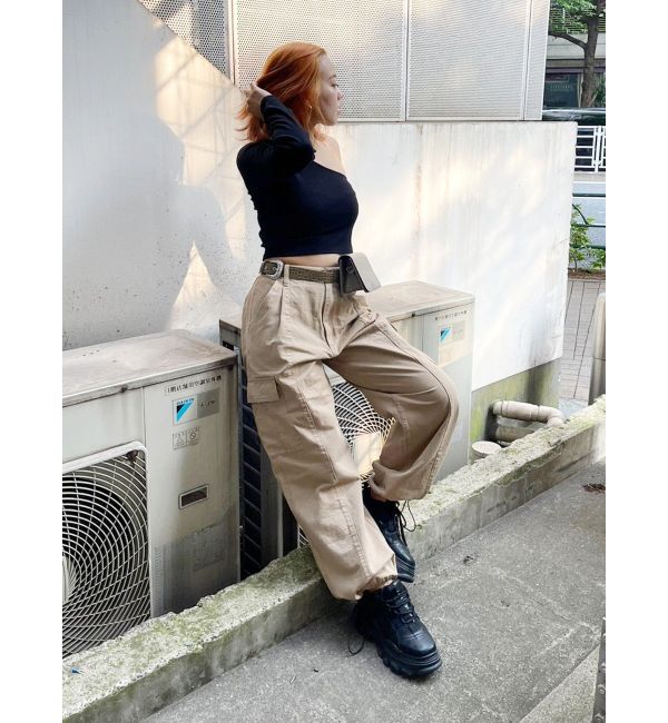 EVRIS「ワンショルダークロップドトップス」|Tシャツ・カットソー|