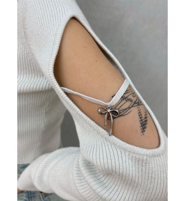 EVRIS「オープンアームラメチャームニットトップス」|ニット・セーター|