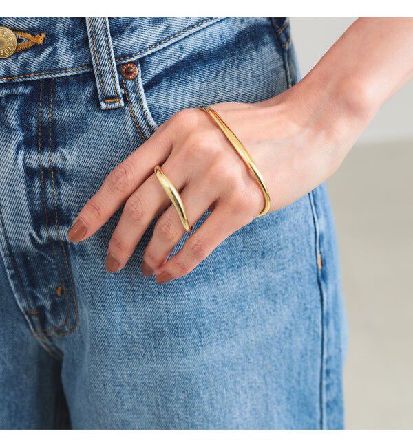 Demi-Luxe BEAMS 「ISOLATION / カーブ パーム バングル イエローゴールド」|その他|