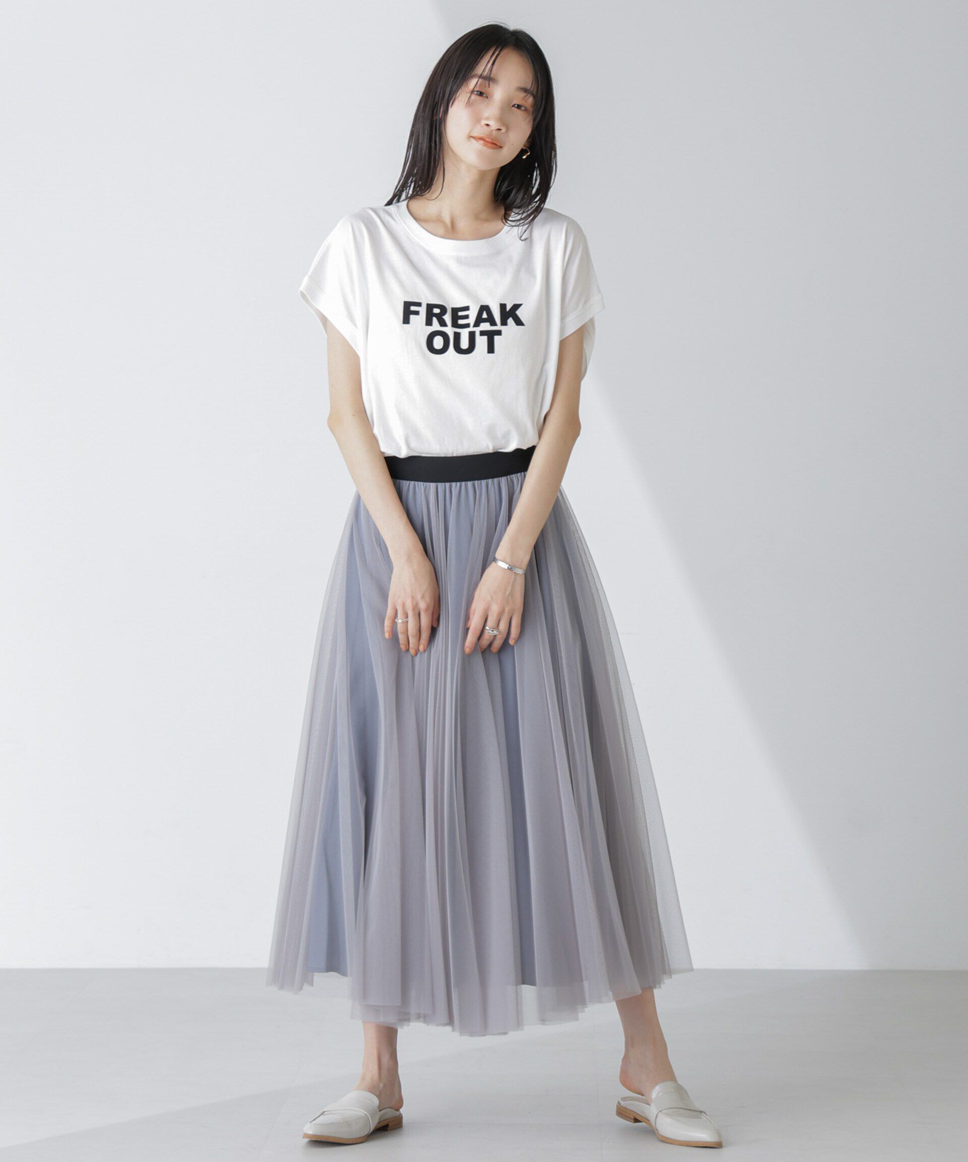 nano･universe「フロッキーロゴノースリーブクロップドトップス」|Tシャツ・カットソー|