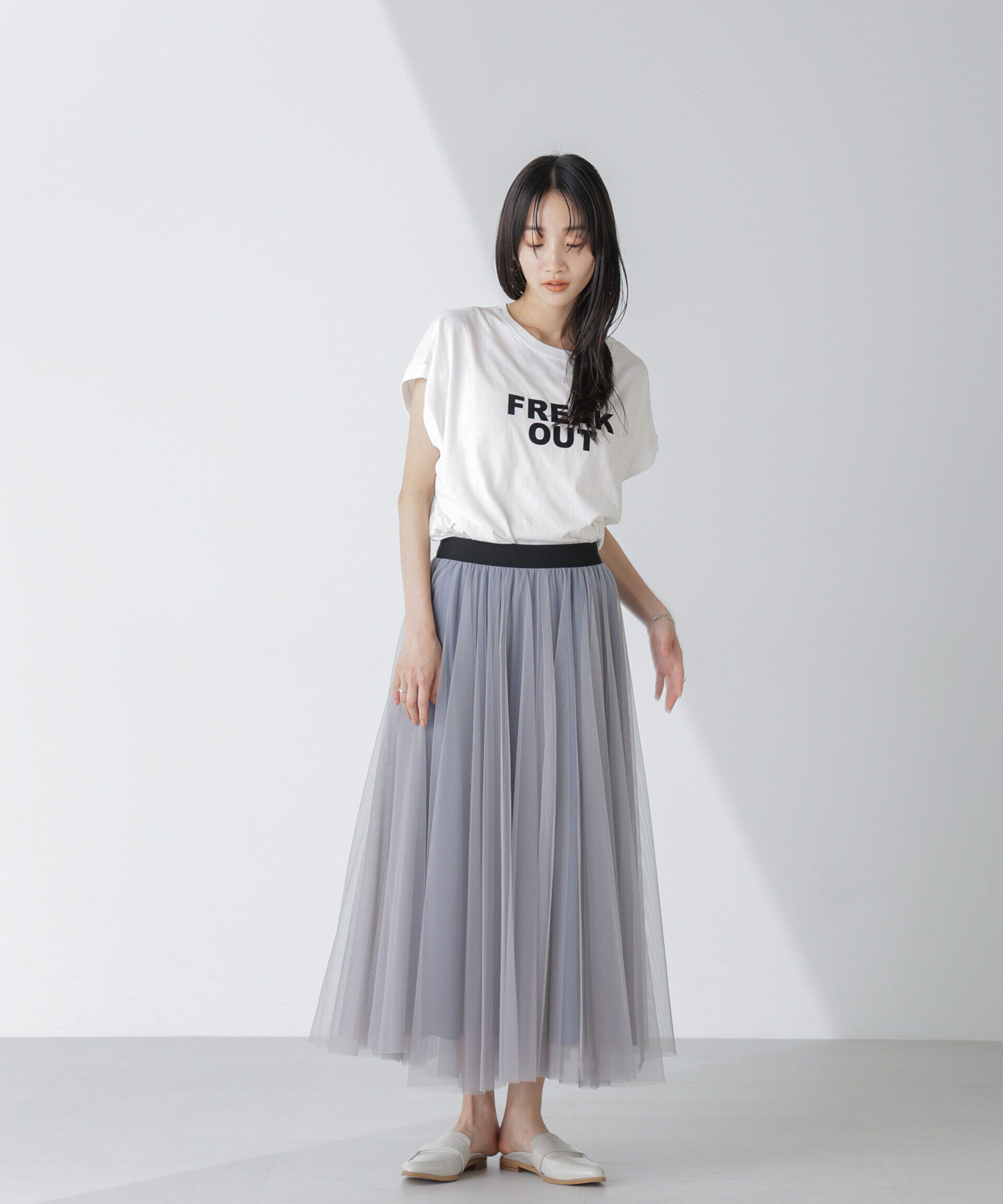 nano･universe「フロッキーロゴノースリーブクロップドトップス」|Tシャツ・カットソー|