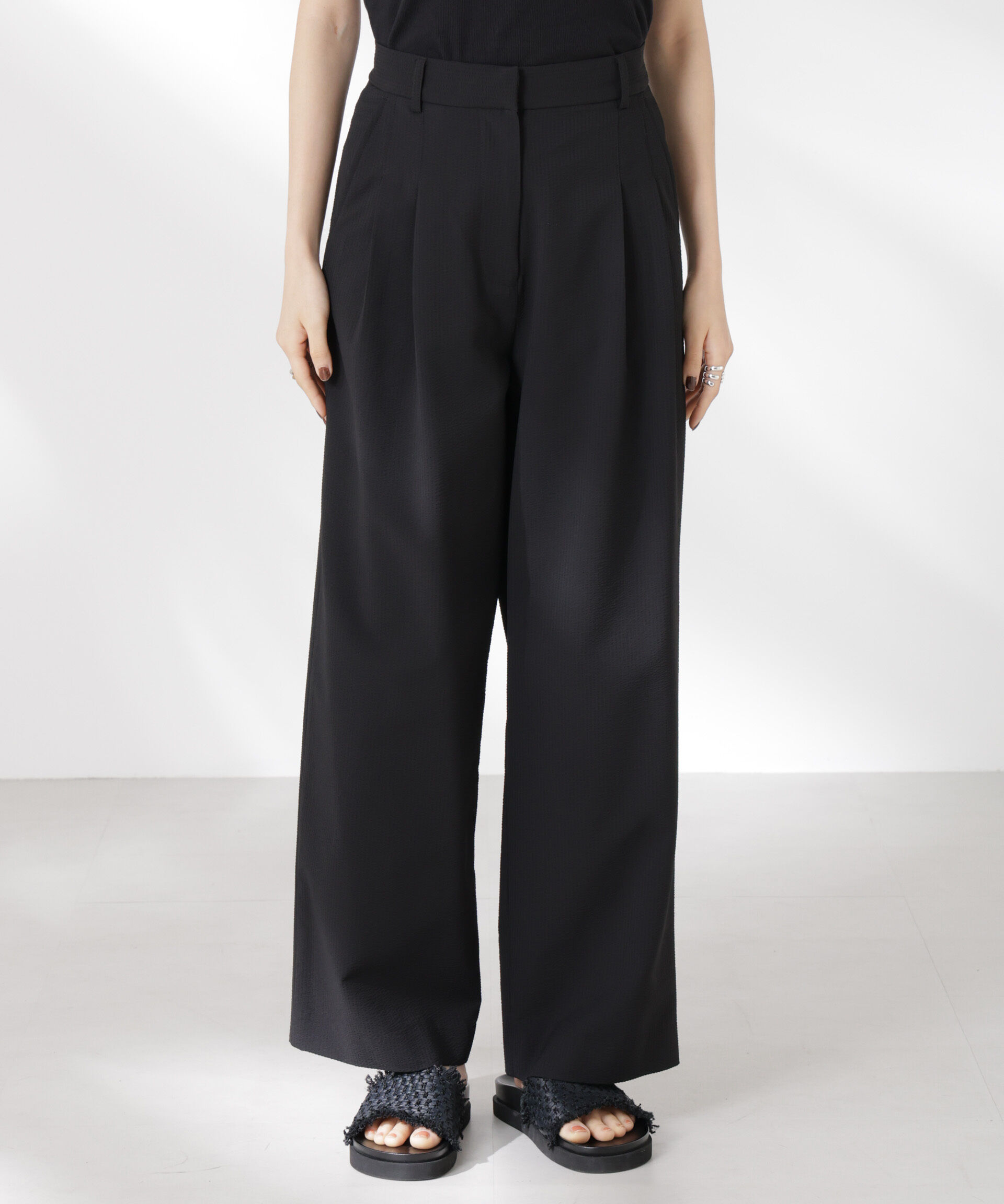 nano･universe「サッカータックワイドパンツ(セットアップ可)」|チノ|