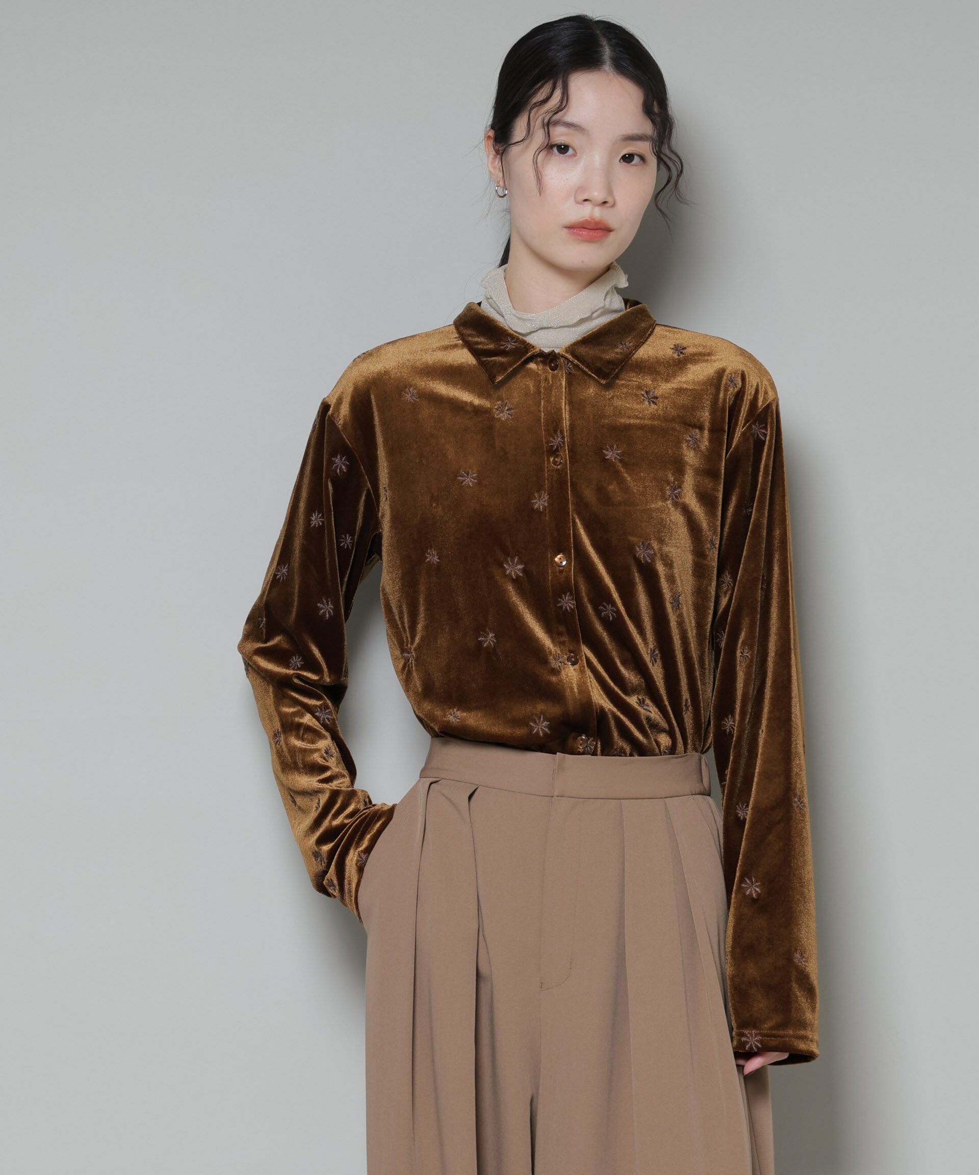 nano･universe「刺繍ベロアカットシャツ(セットアップ可)」|Tシャツ・カットソー|