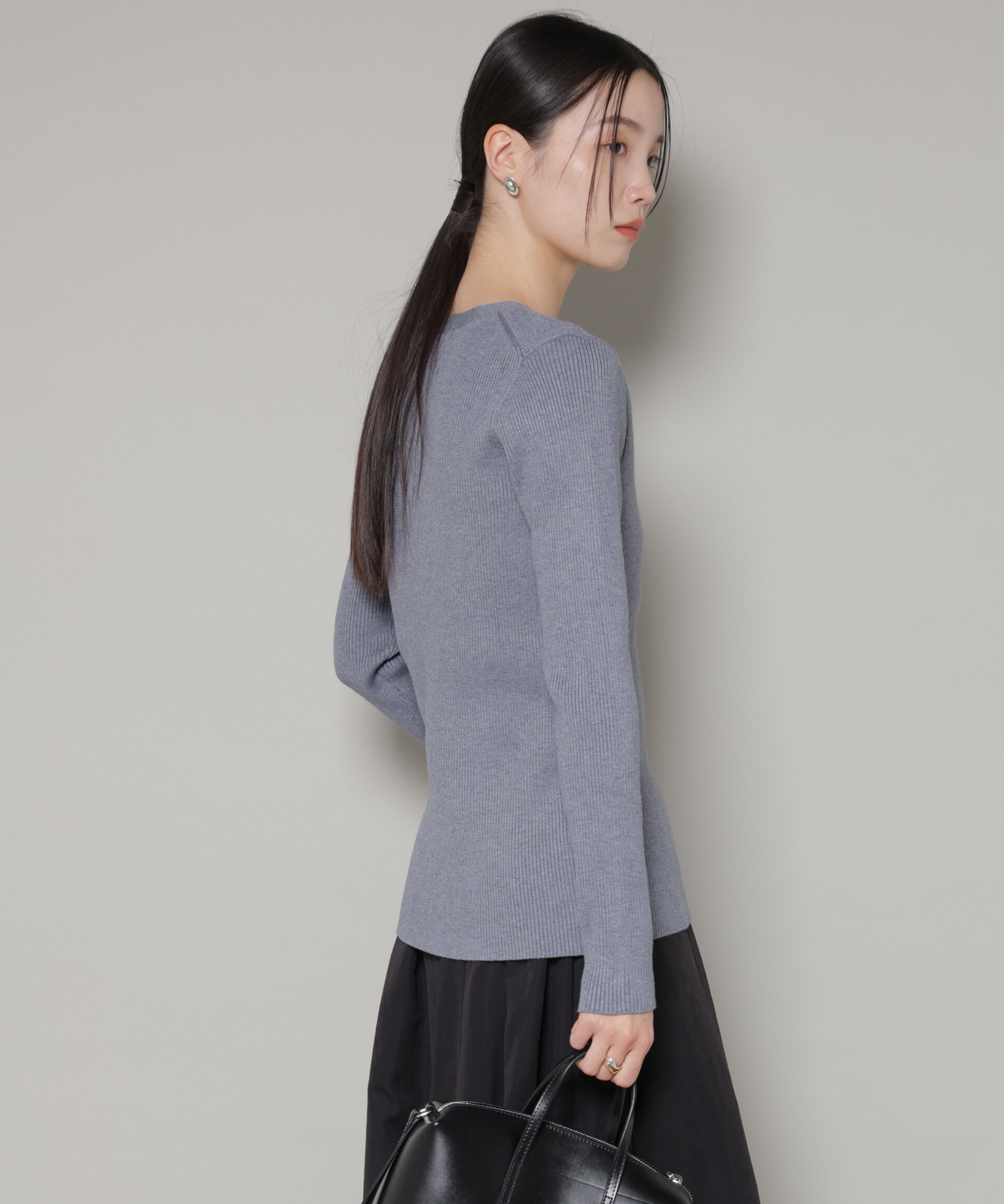 nano･universe「裾スリットVネックリブカーディガン」|ニット・セーター|