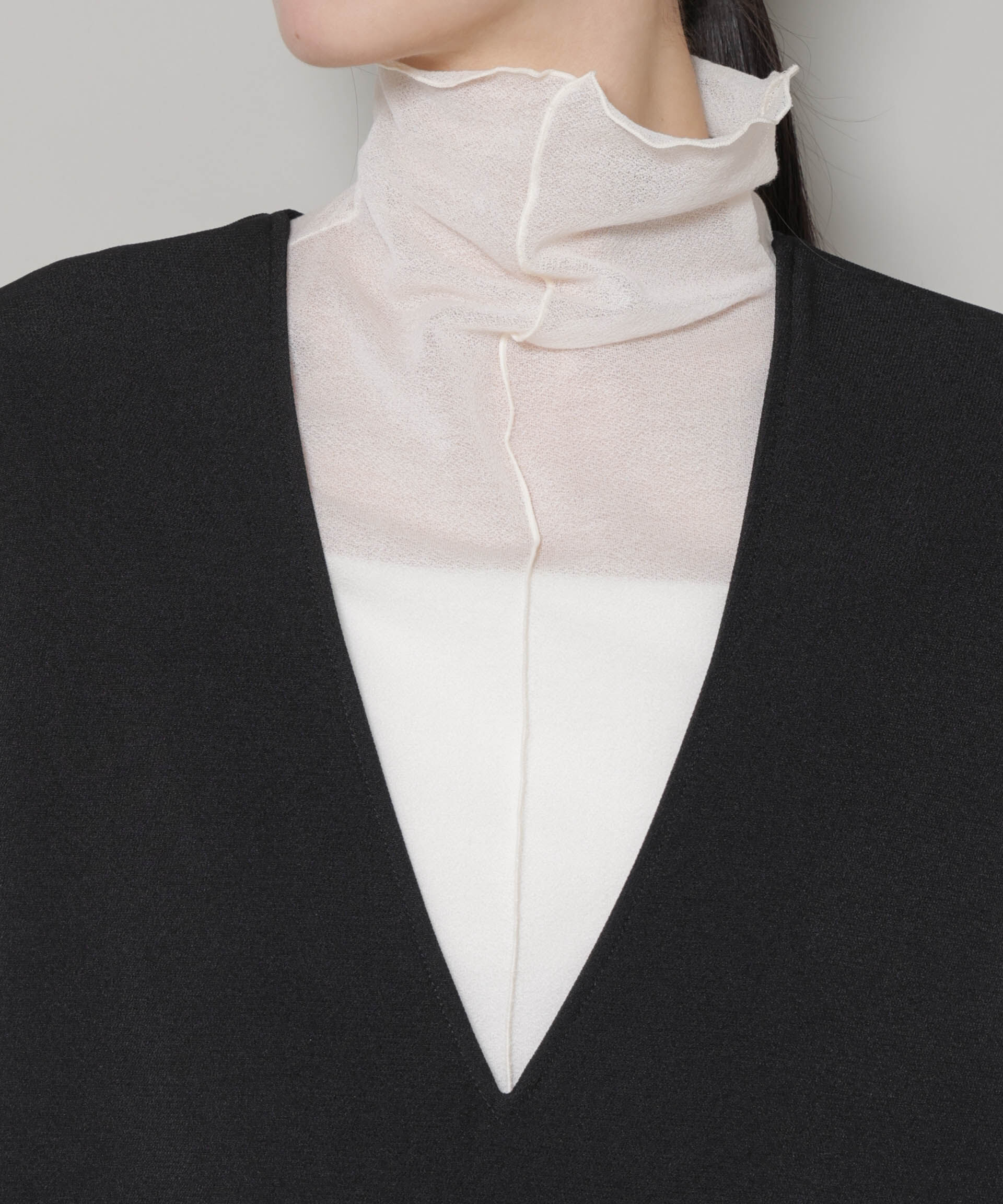 nano･universe「Vネックベスト&times;ハーフパンツ セットアップ」|ワンピース|