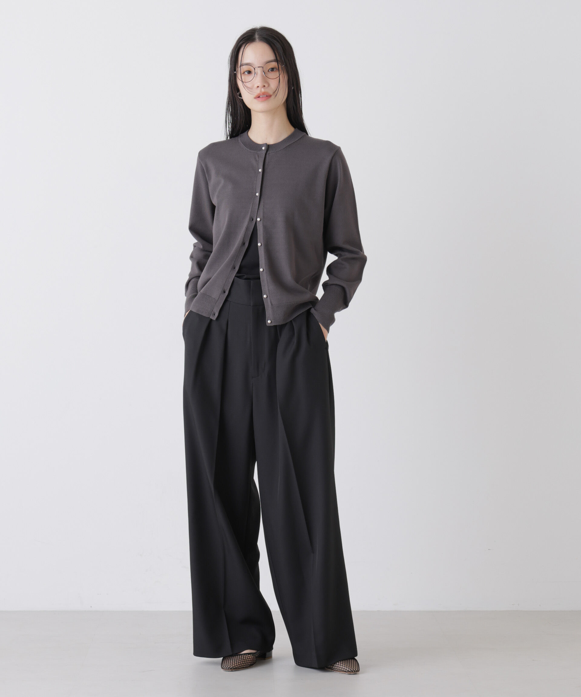 nano･universe「洗濯機洗可バンブーレーヨンニット パールボタンカーディガン」|ニット・セーター|