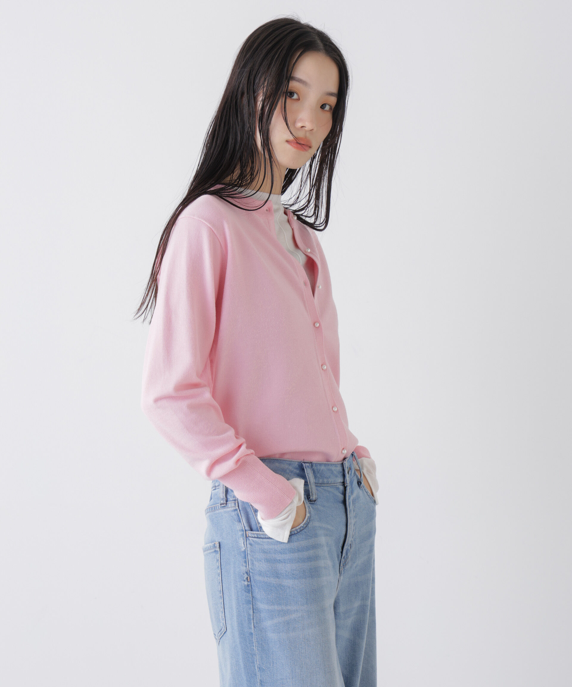 nano･universe「洗濯機洗可バンブーレーヨンニット パールボタンカーディガン」|ニット・セーター|