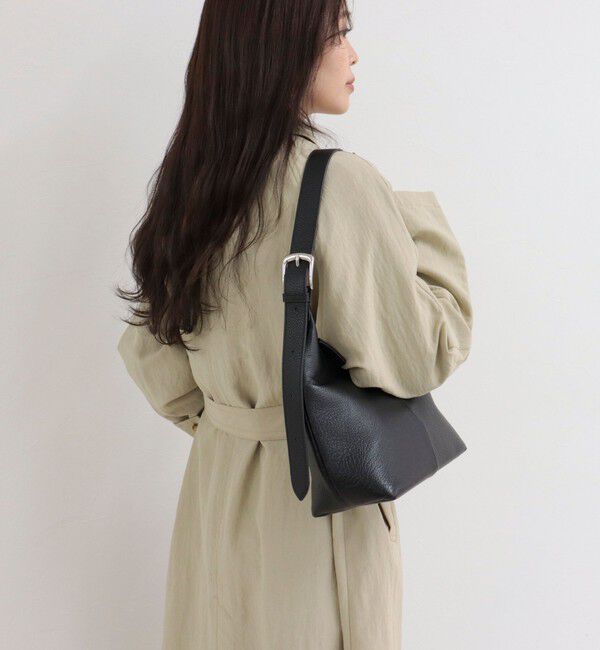fredy emue「【BEAURE/ビュレ】バックルアジャストワンハンドルバッグ」|ショルダー・メッセンジャー|