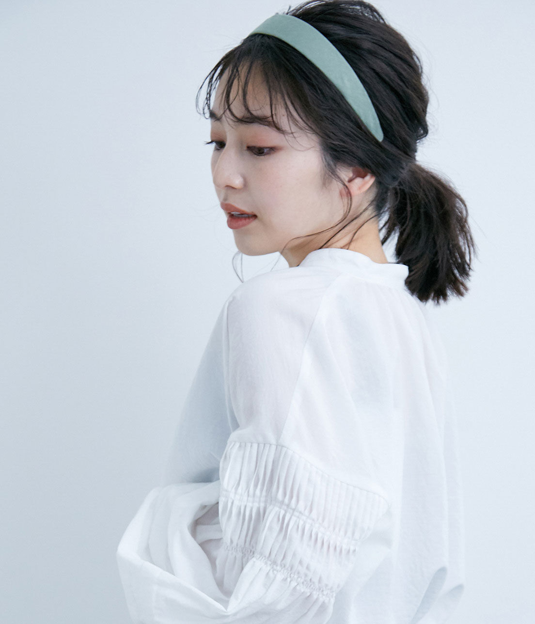 VIS「サテン調カチューシャ」|カチューシャ|モスグリーン(32)