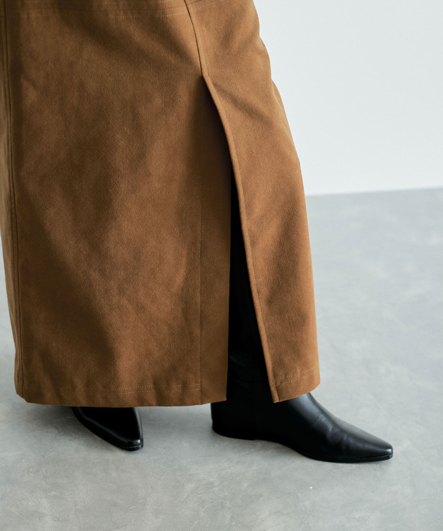 ADAM ET ROPE'「シンセティックレザーIラインスカート」|スカート|