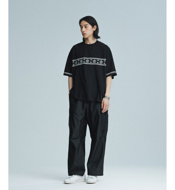 ADAM ET ROPE'「クロスステッチ ボックスシルエット Tシャツ」|Tシャツ・カットソー|