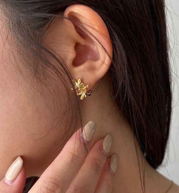  「〈GOLDY/ゴールディ〉小花イヤリング」|リング|