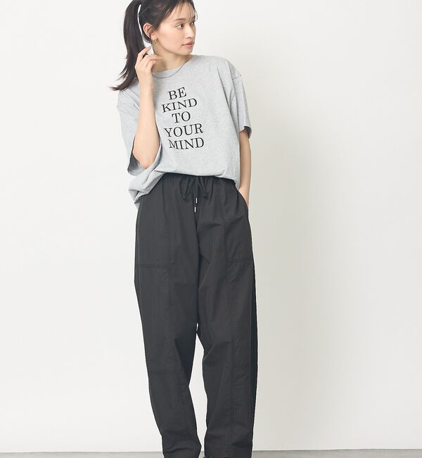 abahouse mavie「【裾タック】ロゴタックTシャツ/半袖/大人カジュアル/体型カバー【予約】」|Tシャツ・カットソー|