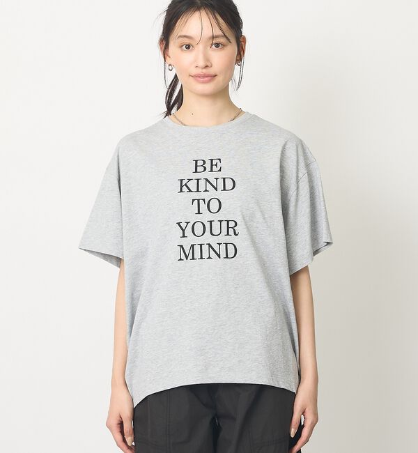 abahouse mavie「【裾タック】ロゴタックTシャツ/半袖/大人カジュアル/体型カバー【予約】」|Tシャツ・カットソー|