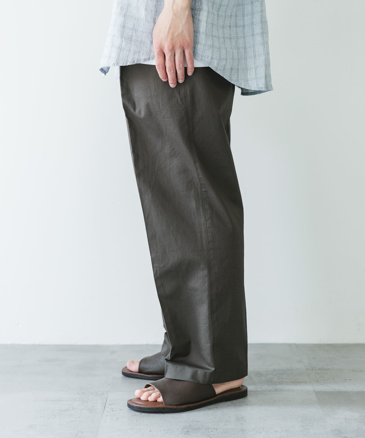 URBAN RESEARCH DOORS「コットンリネンマーセライズライトチノトラウザー」|その他|