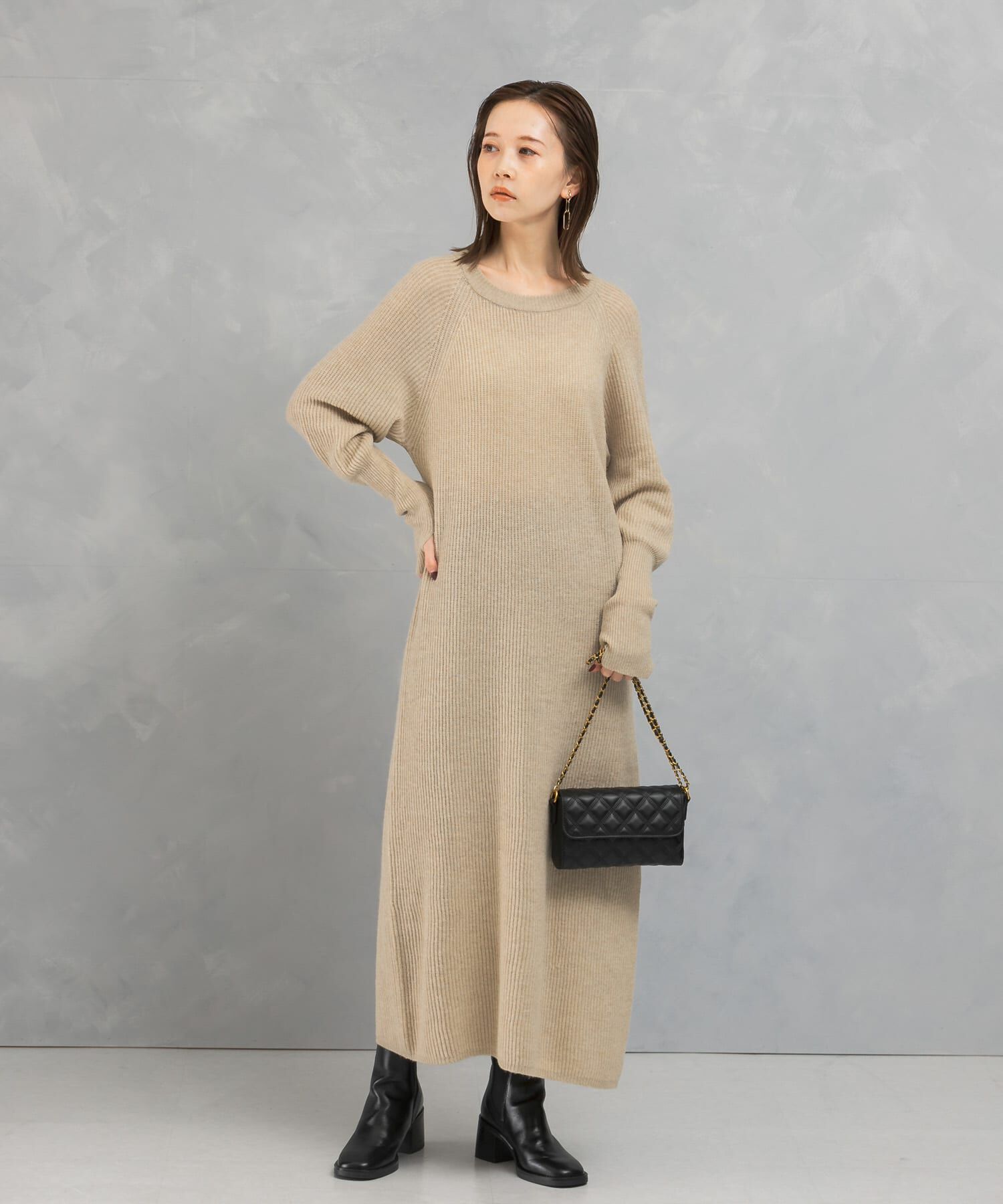 URBAN RESEARCH ROSSO「ヤク混サイドスリット畦ニットワンピース」|ワンピース|