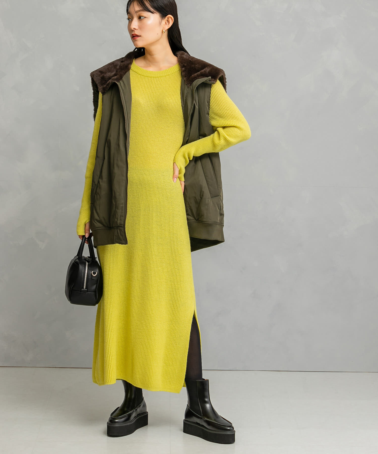 URBAN RESEARCH ROSSO「ヤク混サイドスリット畦ニットワンピース」|ワンピース|