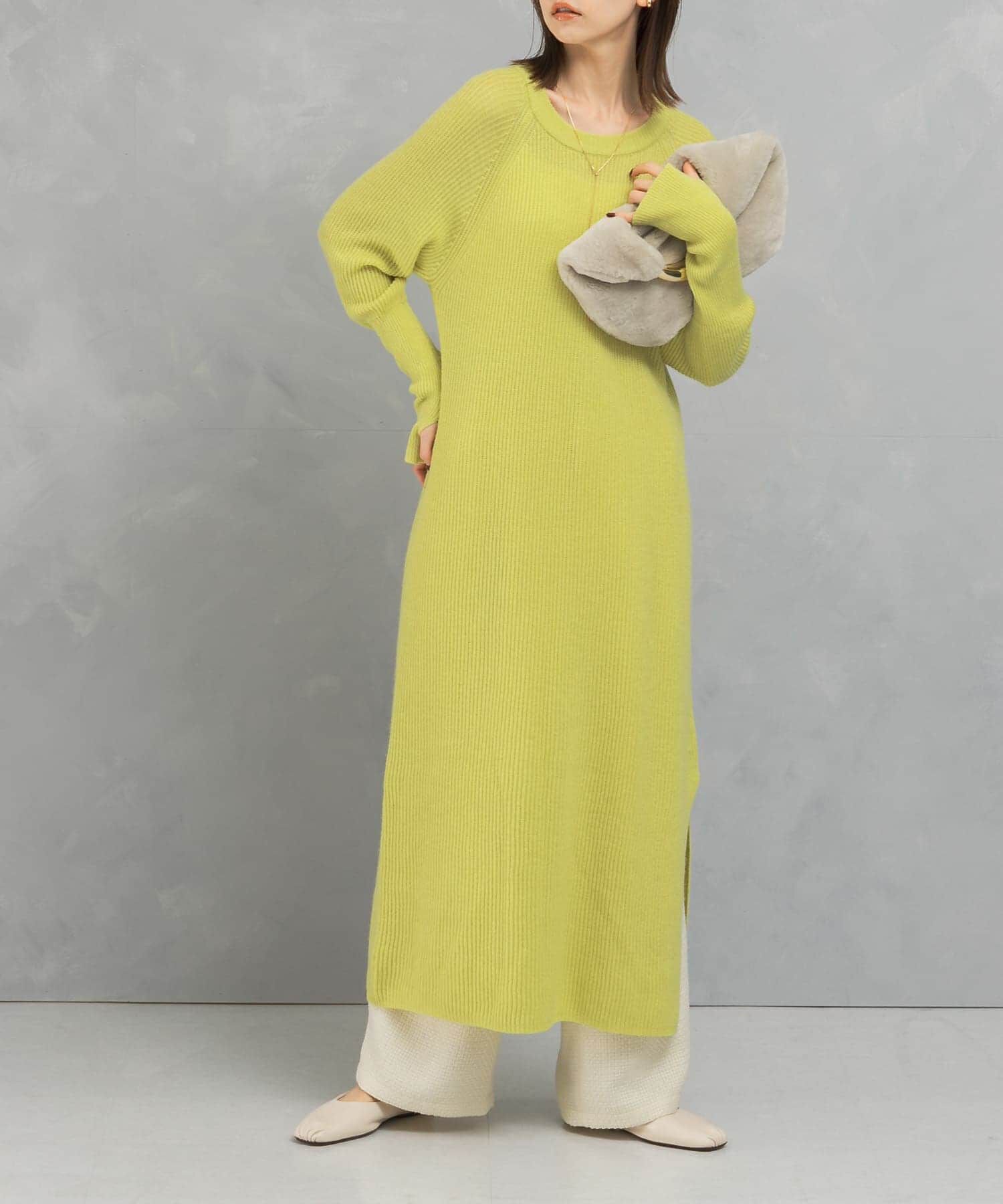 URBAN RESEARCH ROSSO「ヤク混サイドスリット畦ニットワンピース」|ワンピース|