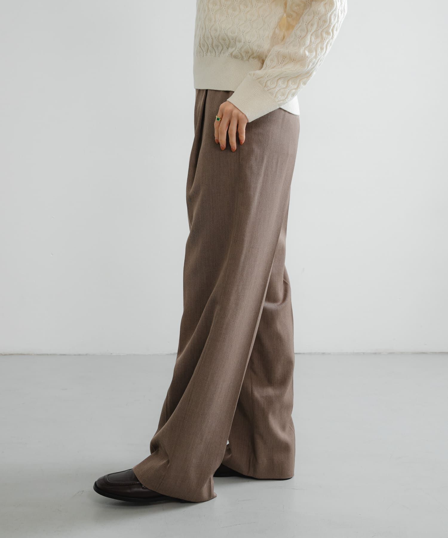 URBAN RESEARCH「new basic　WOOL TWILL SLACKS PANTS」|その他|