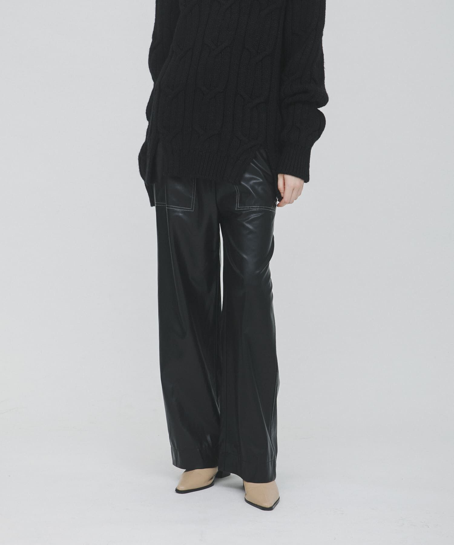 LAATO「easy stitch pants」|その他|ブラック