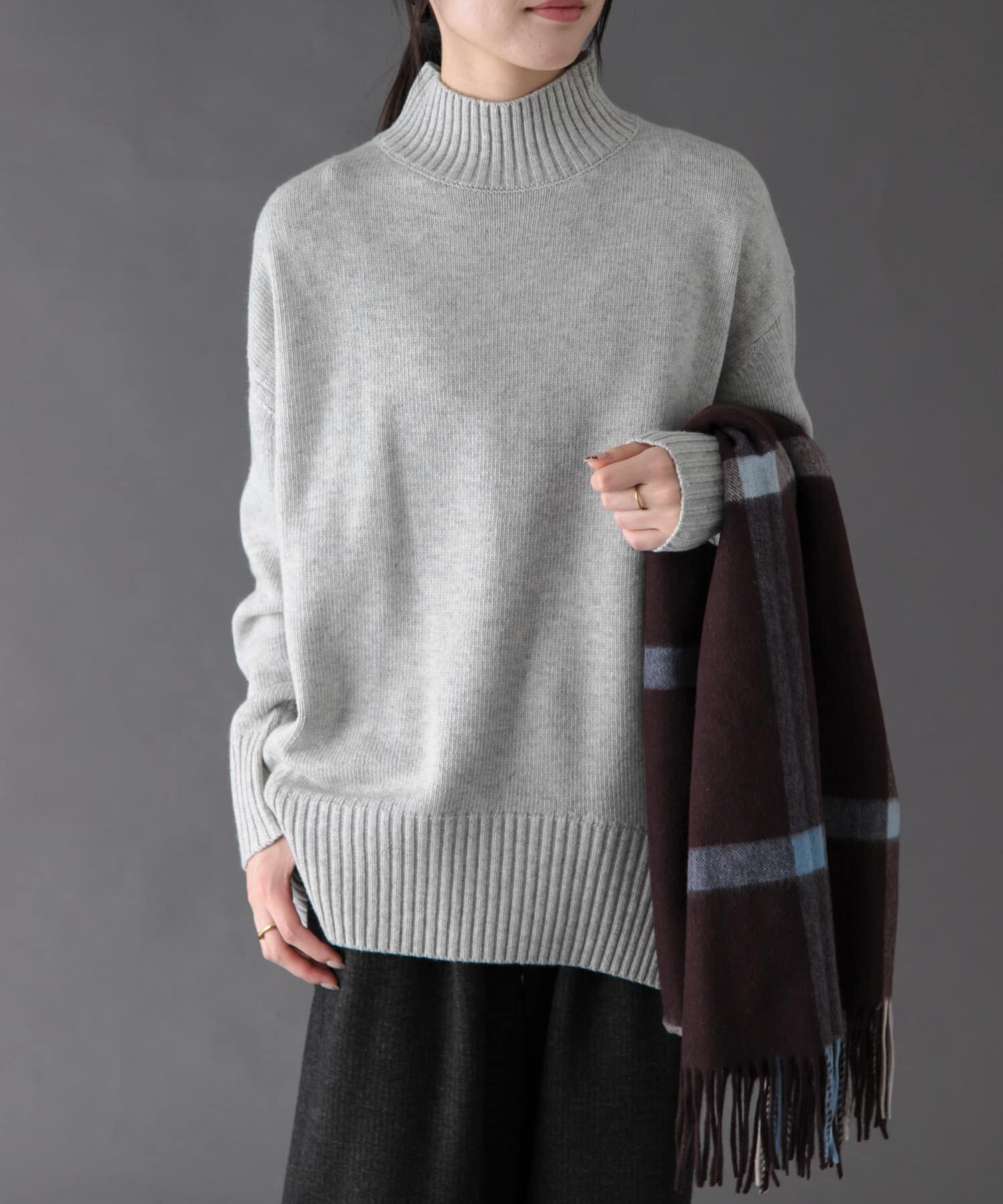 URBAN RESEARCH DOORS「FORK&SPOON　ハイネックロングニット」|ニット・セーター|