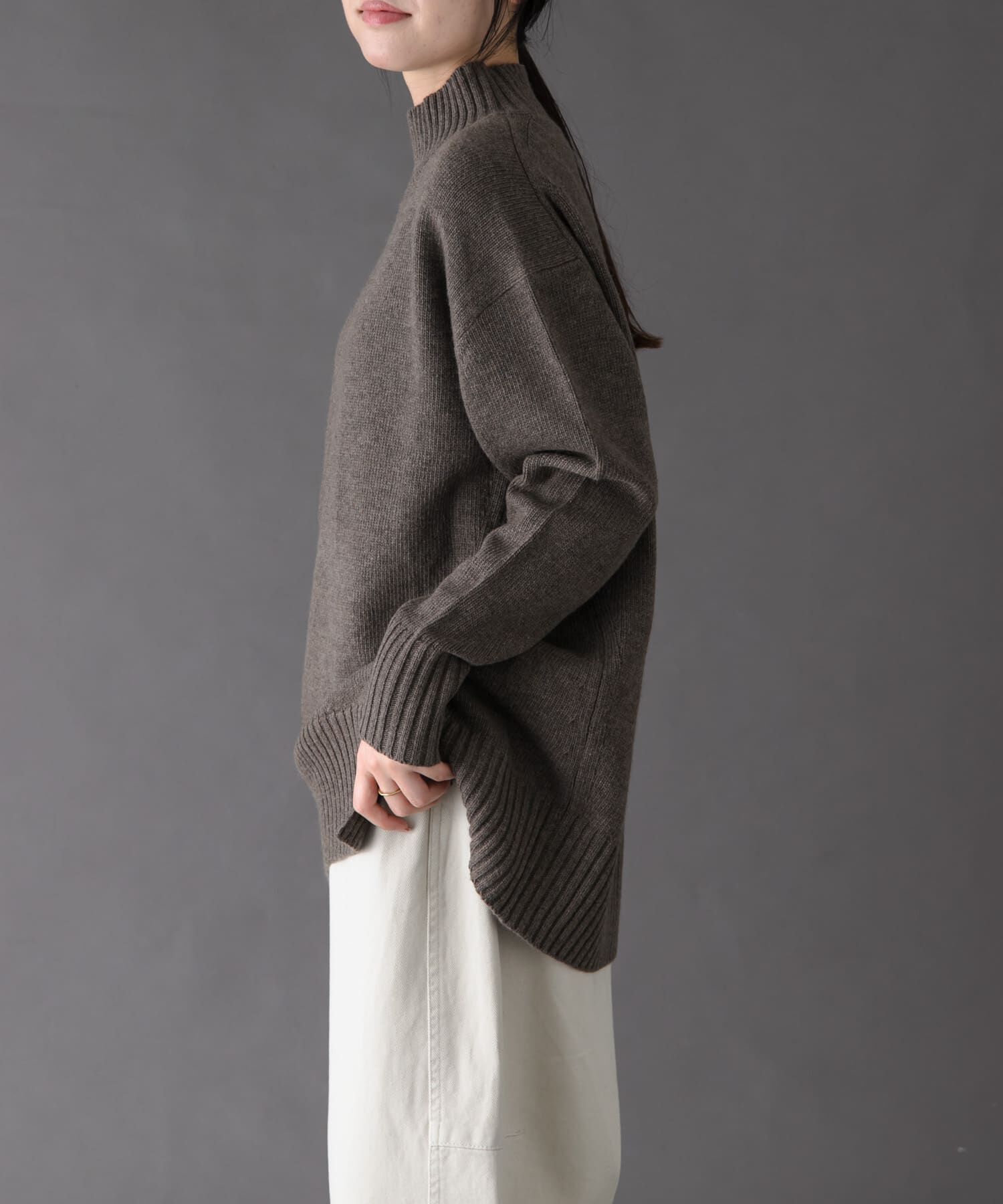 URBAN RESEARCH DOORS「FORK&SPOON　ハイネックロングニット」|ニット・セーター|