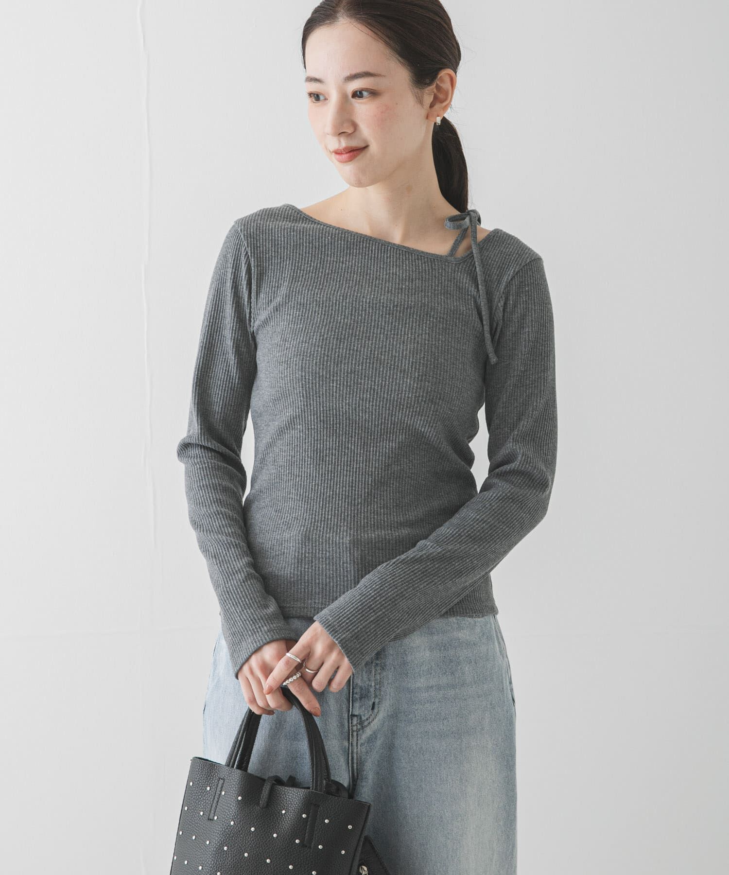 URBAN RESEARCH「カットアウトリボントップス」|Tシャツ・カットソー|