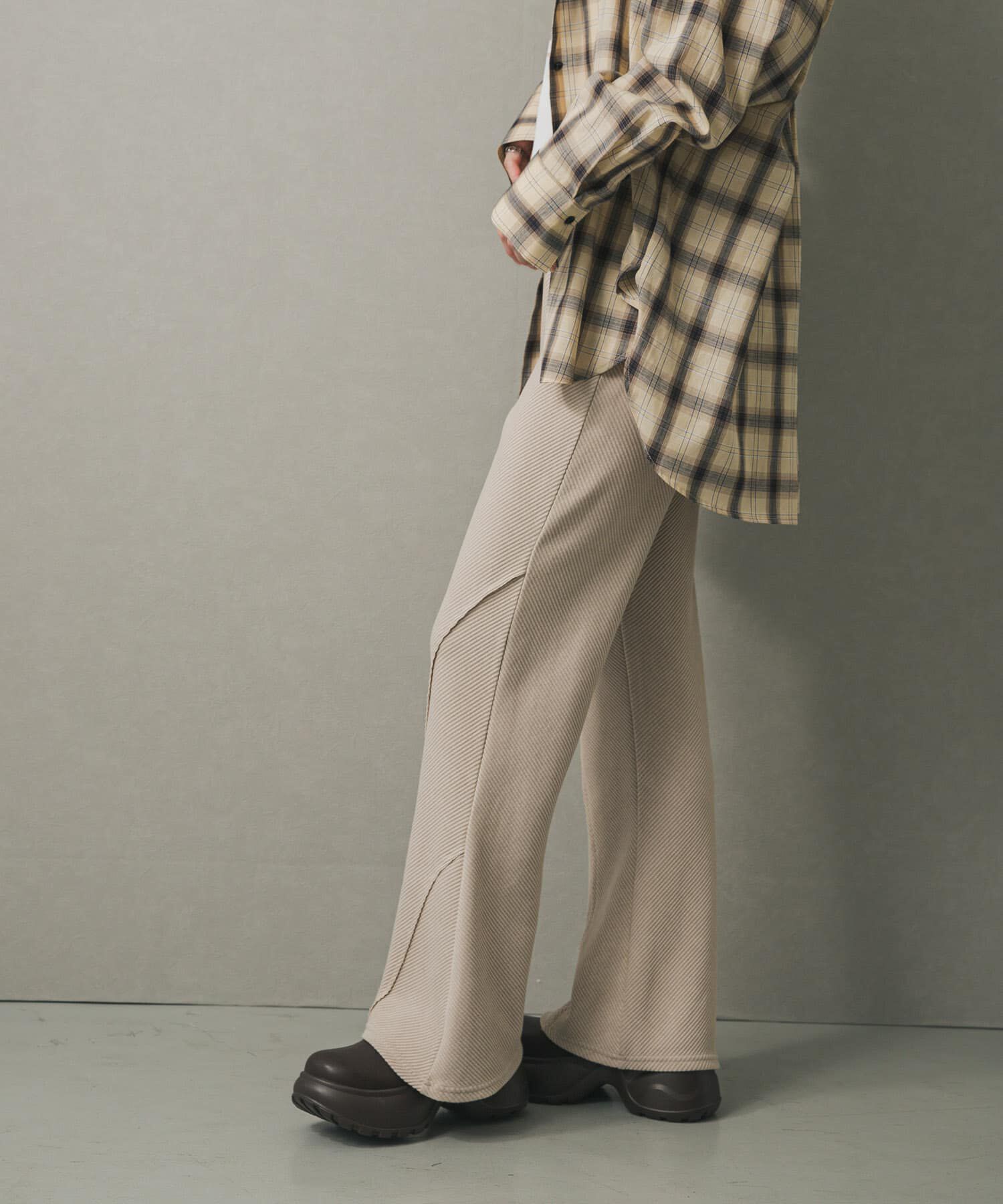 SENSE OF PLACE by URBAN RESEARCH「カットフレアパンツ」|その他|