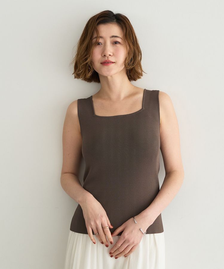 YECCA VECCA「2wayスクエアノースリーブニット」|ニット・セーター|Brown