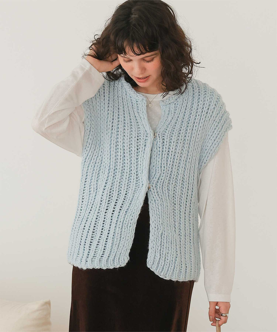 titivate「ハンドライクローゲージニットベスト」|ニット・セーター|