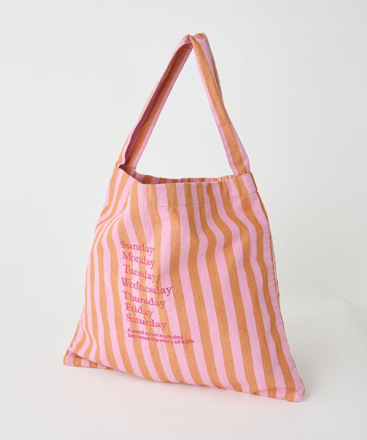 DAY by DAY it&rsquo;s international「ストライプファブリックワンショルダーバッグ《beej》」|その他|