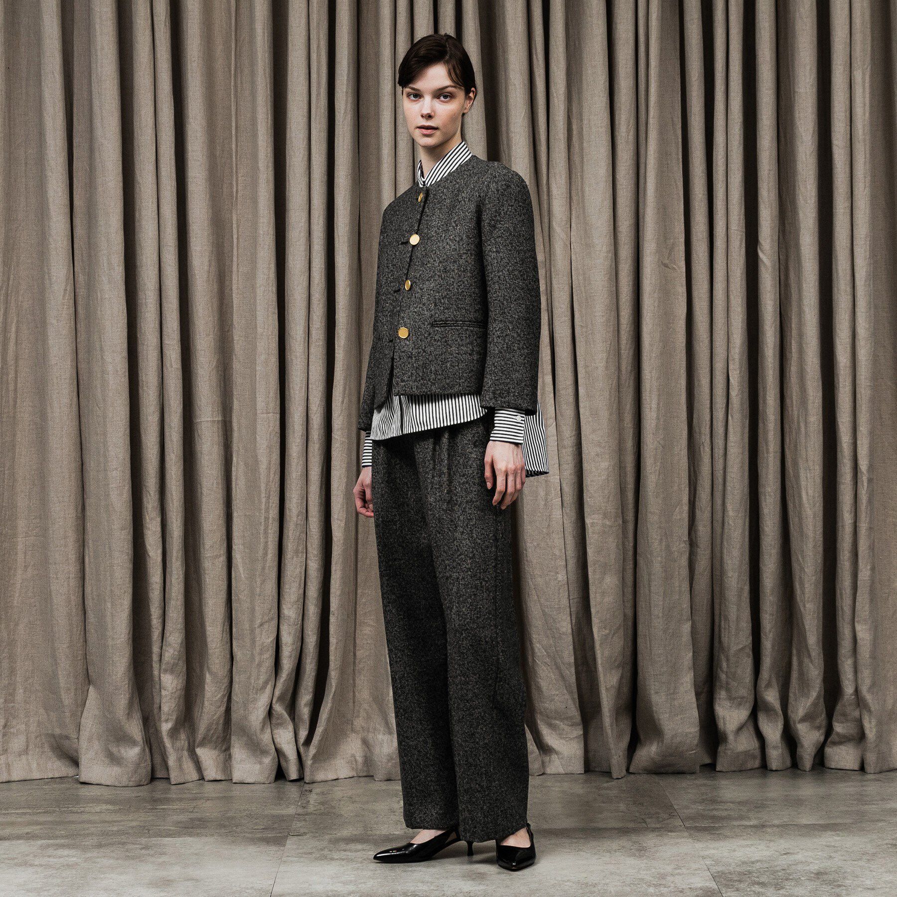 UNTITLED「シャーククロスワイドストレートパンツ」|その他|