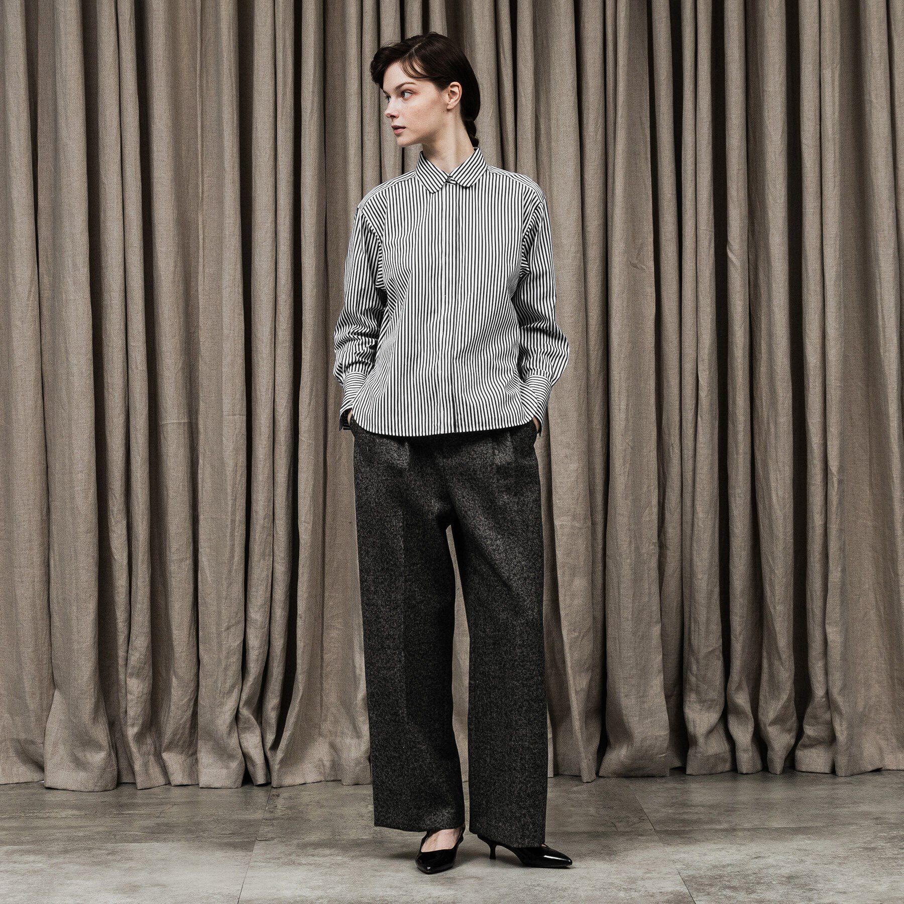 UNTITLED「シャーククロスワイドストレートパンツ」|その他|