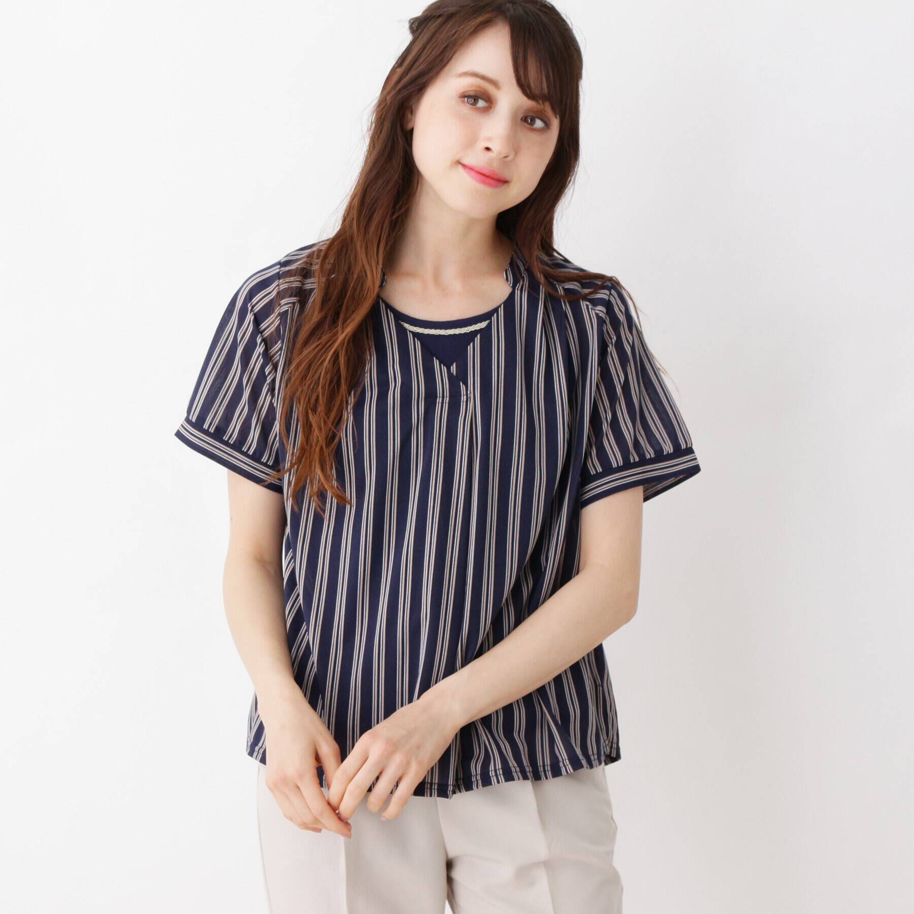 grove「【WEB限定サイズあり】洗えるインナー付き幾何ドット半袖プルオーバー」|シャツ・ブラウス|ネイビー(393)