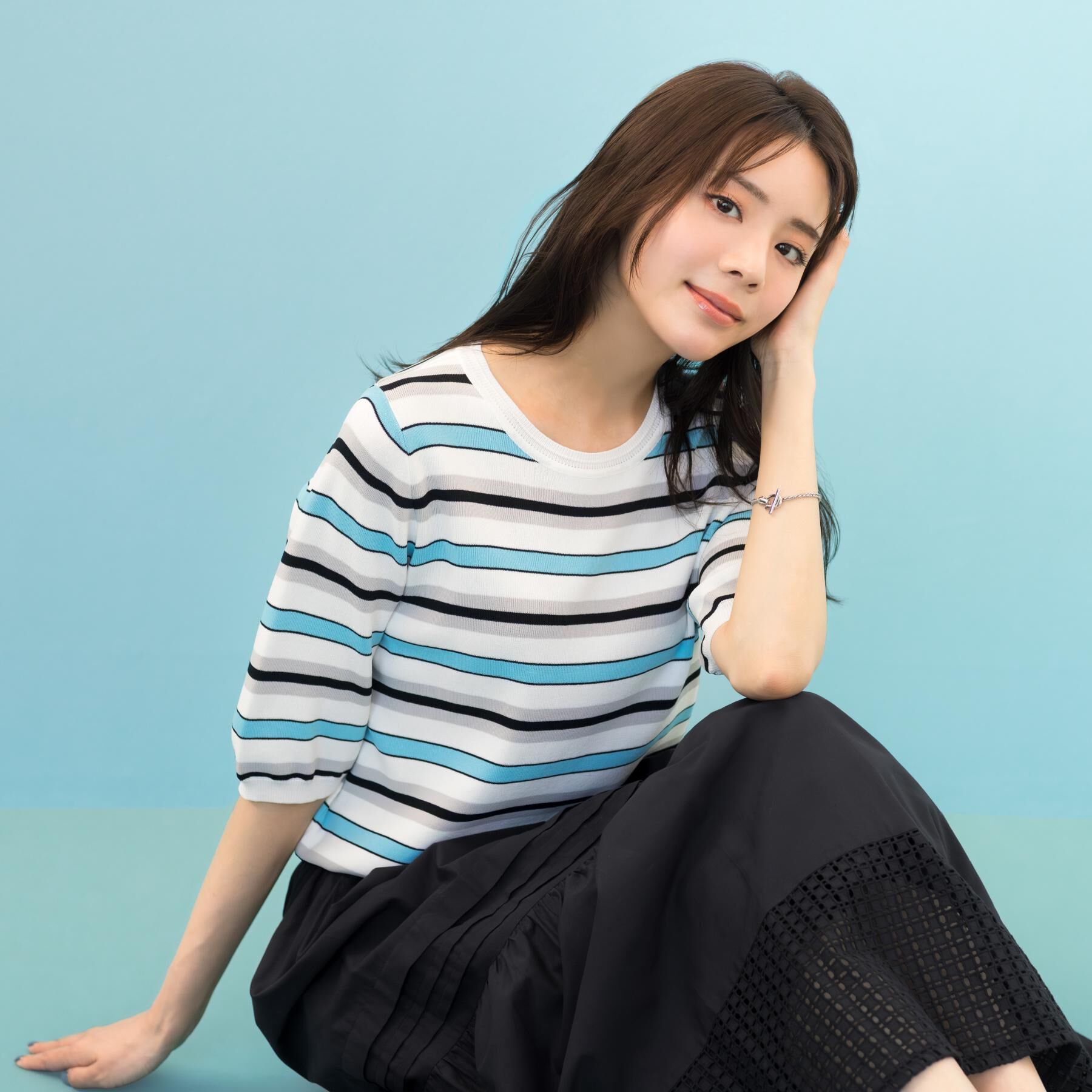 grove「【貴島明日香さん着用・シリーズ累計34万枚】やわらかドライタッチ 五分袖クルーネックニット」|ニット・セーター|