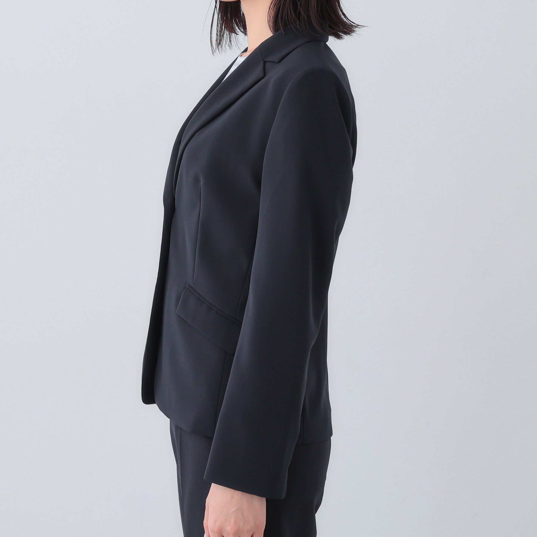 INDIVI「【洗える／リクルートスーツ】2つボタンテーラードカラージャケット」|スーツ|