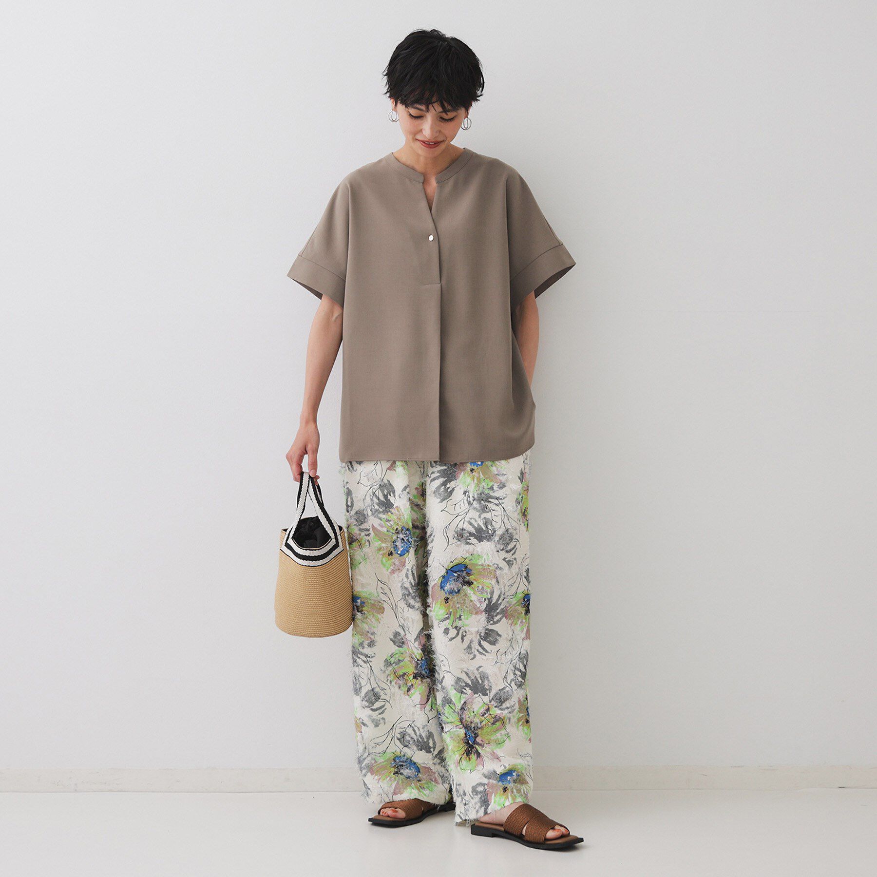 OPAQUE.CLIP「《5色展開/SS-LLサイズ》スキッパー金ボタンブラウス/セットアップ対応【防シワ/ストレッチ/洗濯」|シャツ・ブラウス|