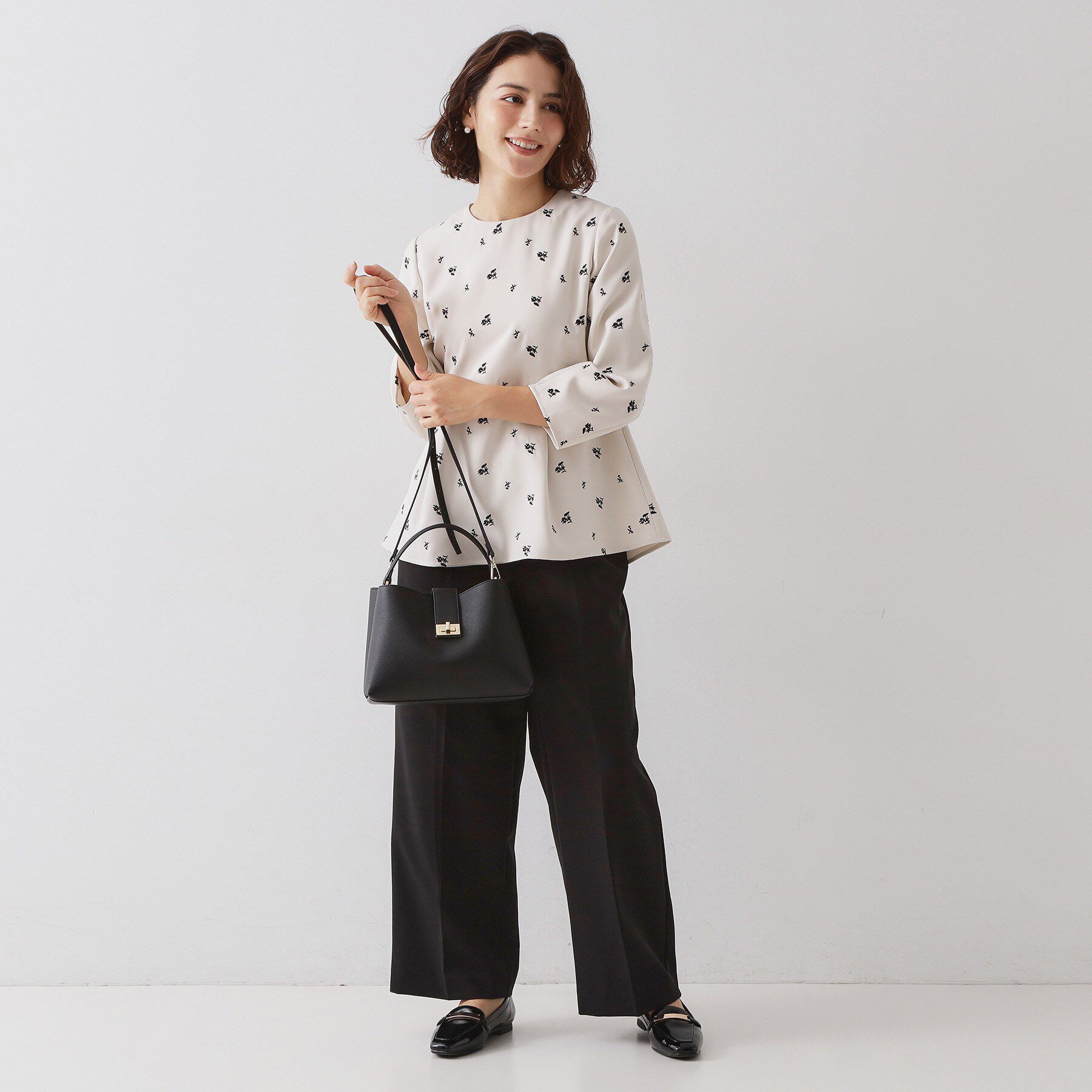 OPAQUE.CLIP「【2WAY】サフィアーノ調ミドルワンハンドルバッグ」|ハンドバッグ|