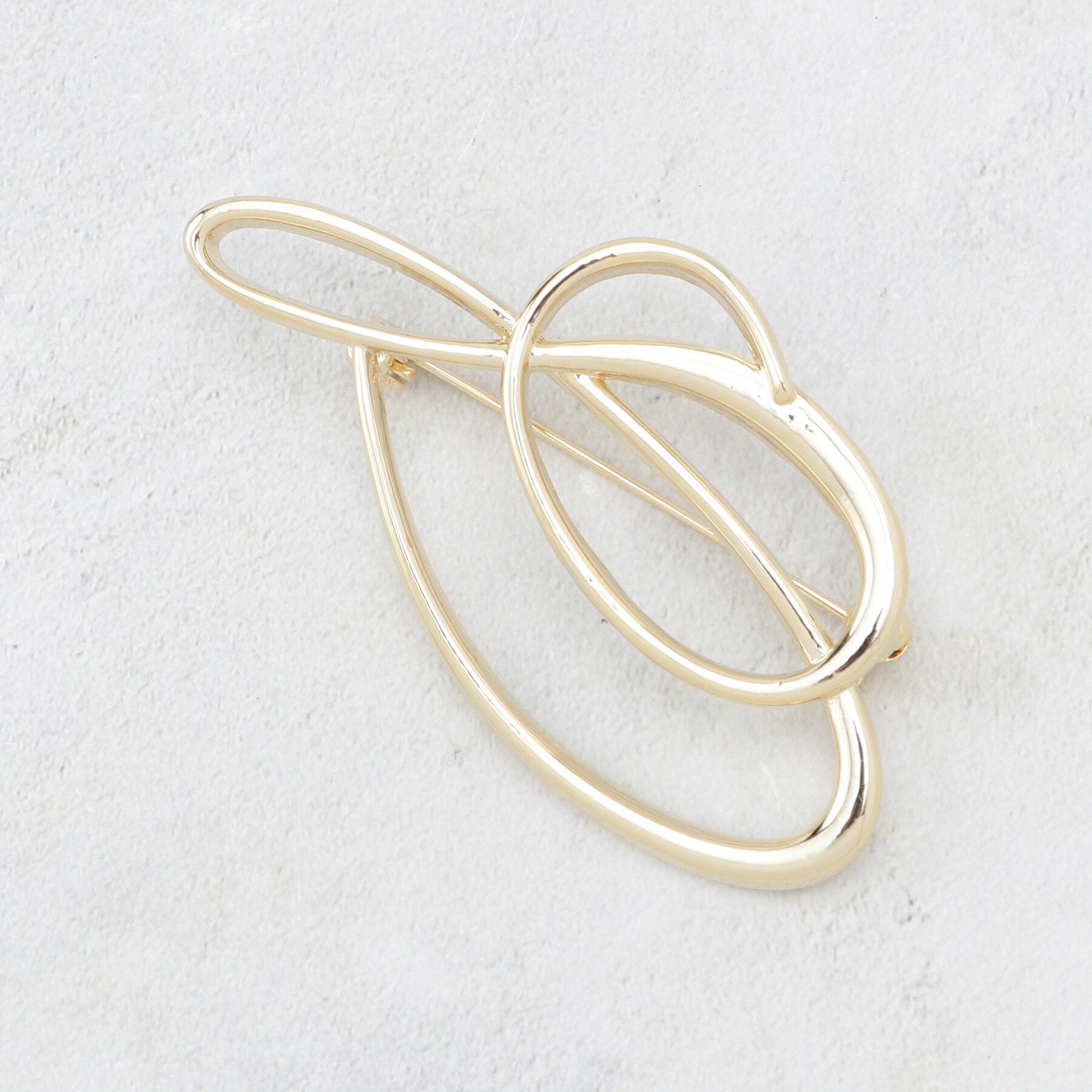 OPAQUE.CLIP「メタルラインブローチ」|ブローチ・コサージュ|