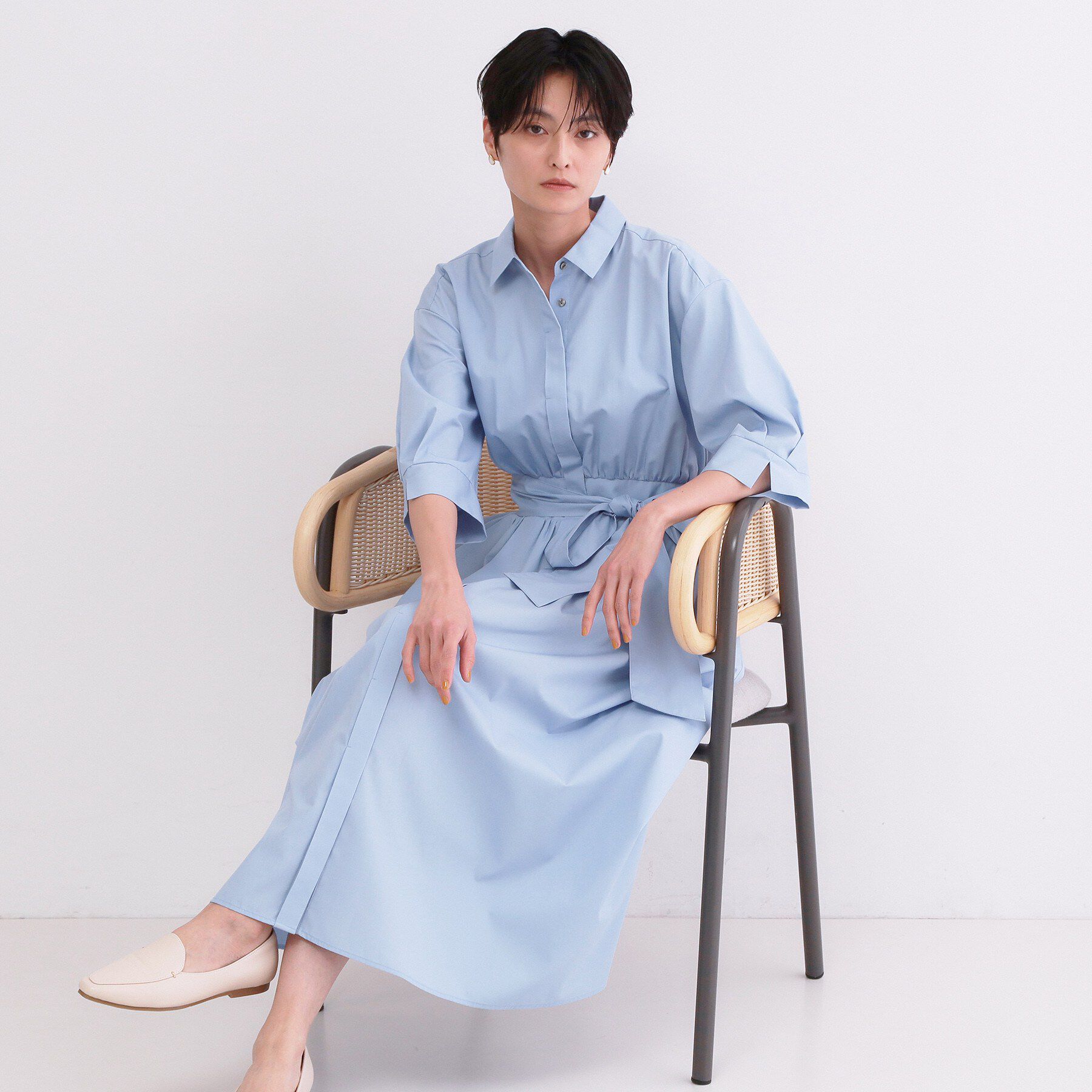 OPAQUE.CLIP「サッシュリボンベルト付きフレアシャツワンピース【洗濯機OK/防シワ加工】」|ワンピース|ブルー(091)