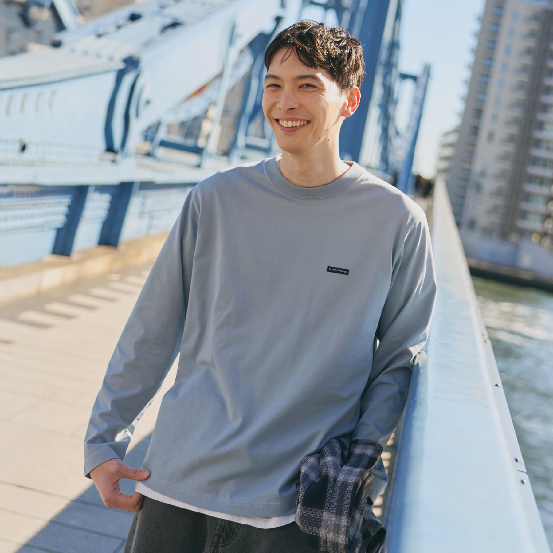 THE SHOP TK「【スタイルを選ばず着られる】ワンポイント 長袖Tシャツ 洗濯機OK/UVカット/毛玉になりにくい」|Tシャツ・カットソー|