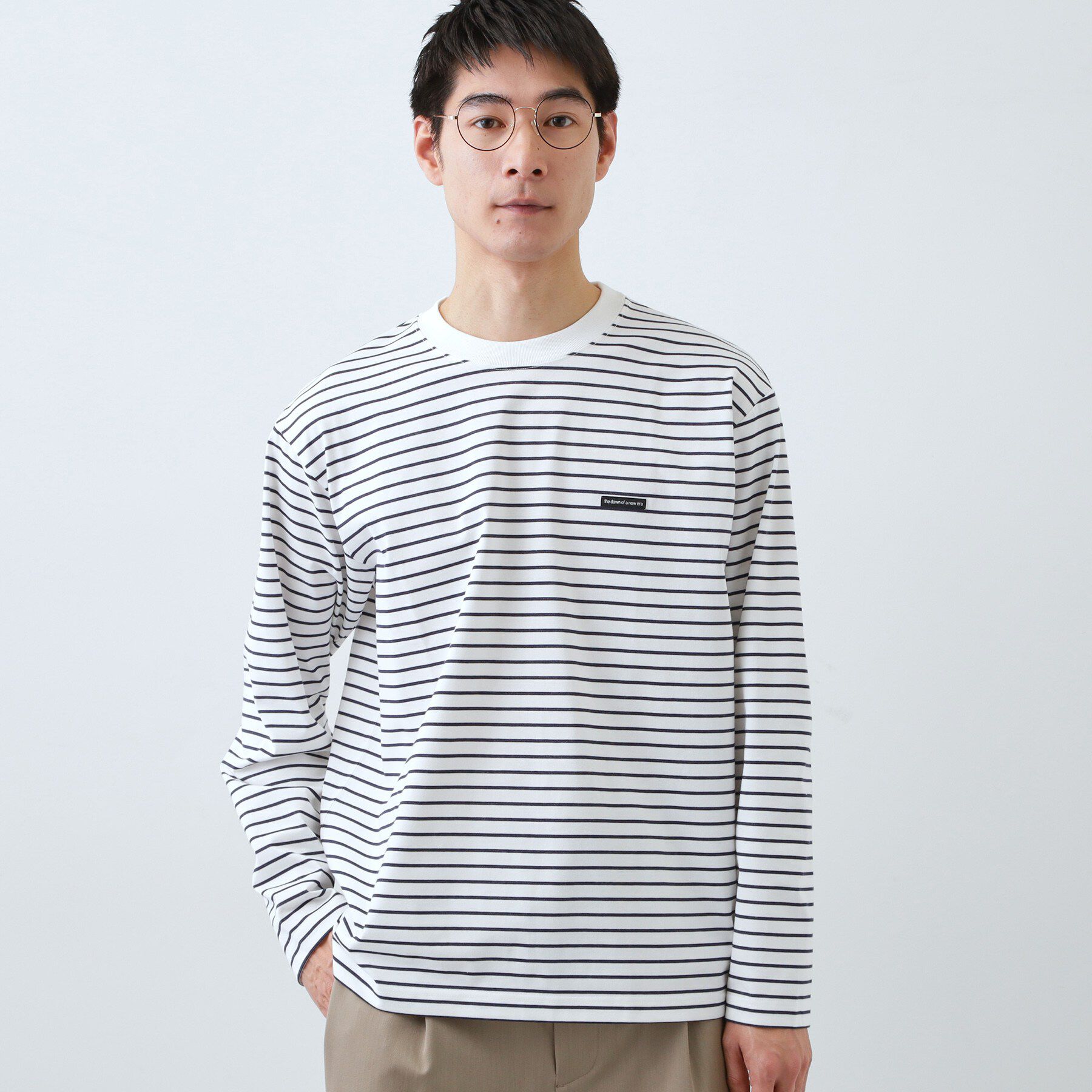 THE SHOP TK「【スタイルを選ばず着られる】ワンポイント 長袖Tシャツ 洗濯機OK/UVカット/毛玉になりにくい」|Tシャツ・カットソー|